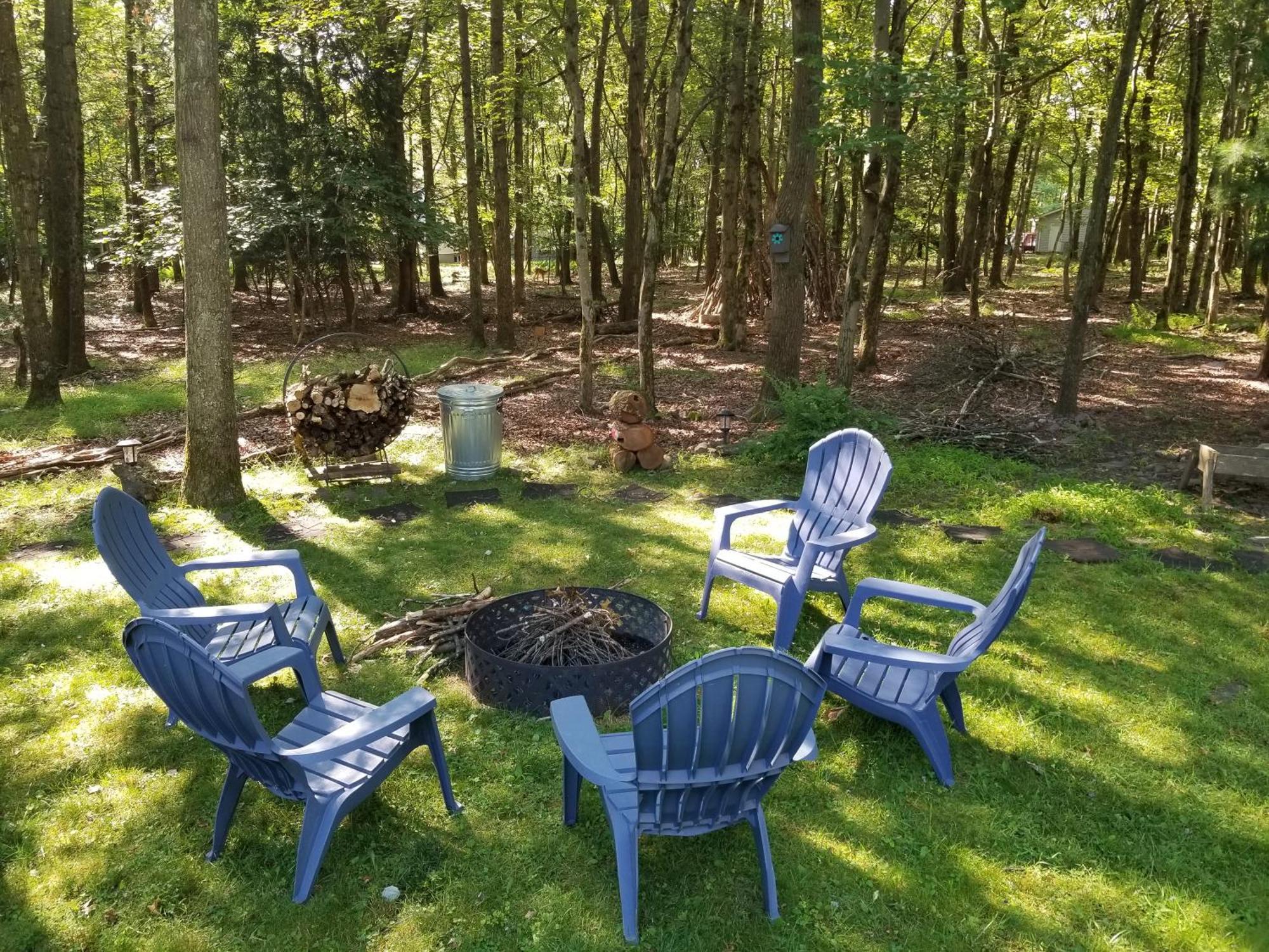 Serenity And Fun All In One In This Cozy Pocono Cabin Jim Thorpe Extérieur photo