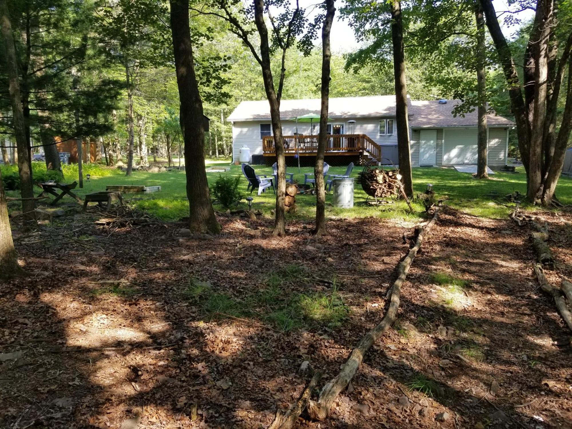 Serenity And Fun All In One In This Cozy Pocono Cabin Jim Thorpe Extérieur photo