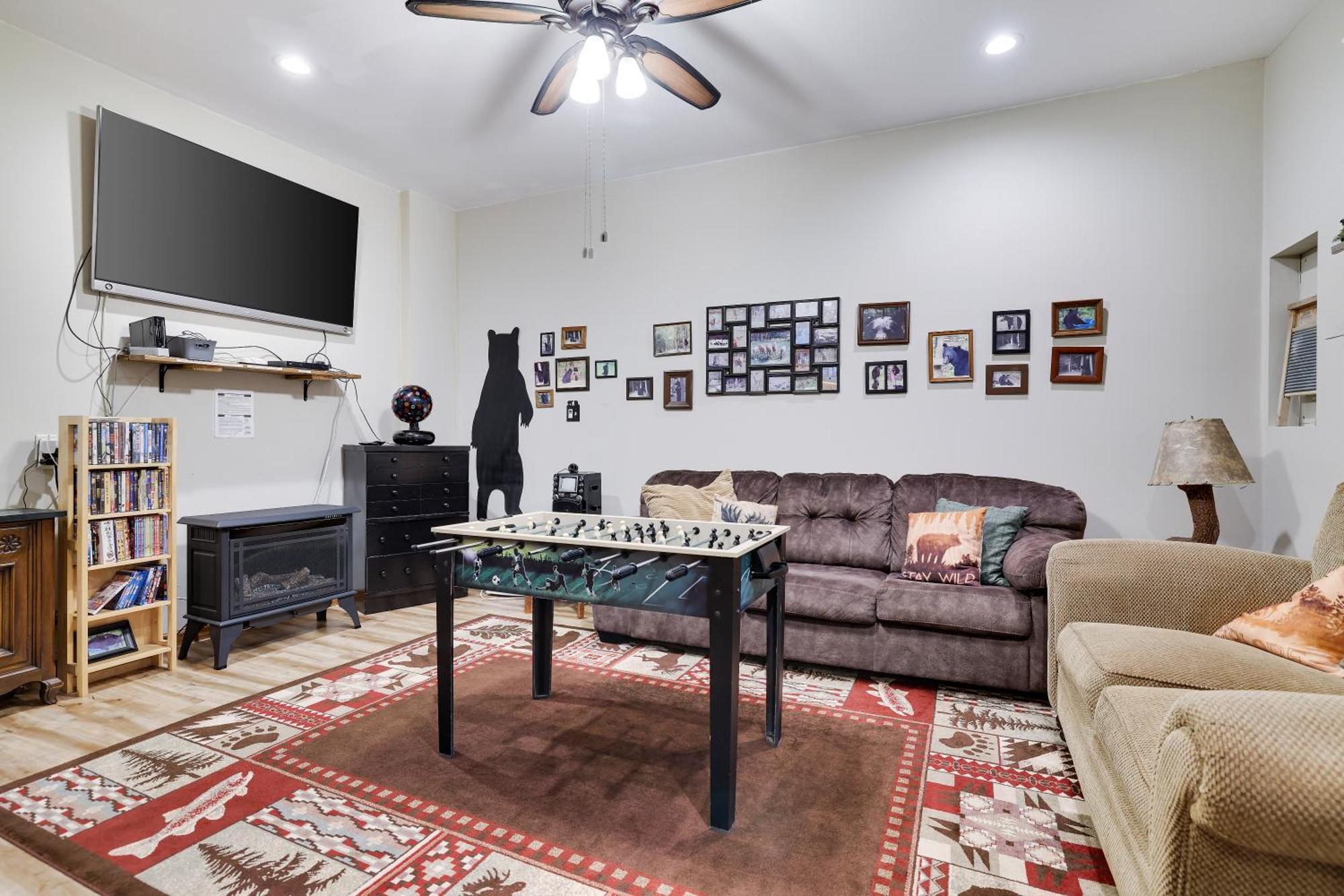 Serenity And Fun All In One In This Cozy Pocono Cabin Jim Thorpe Extérieur photo